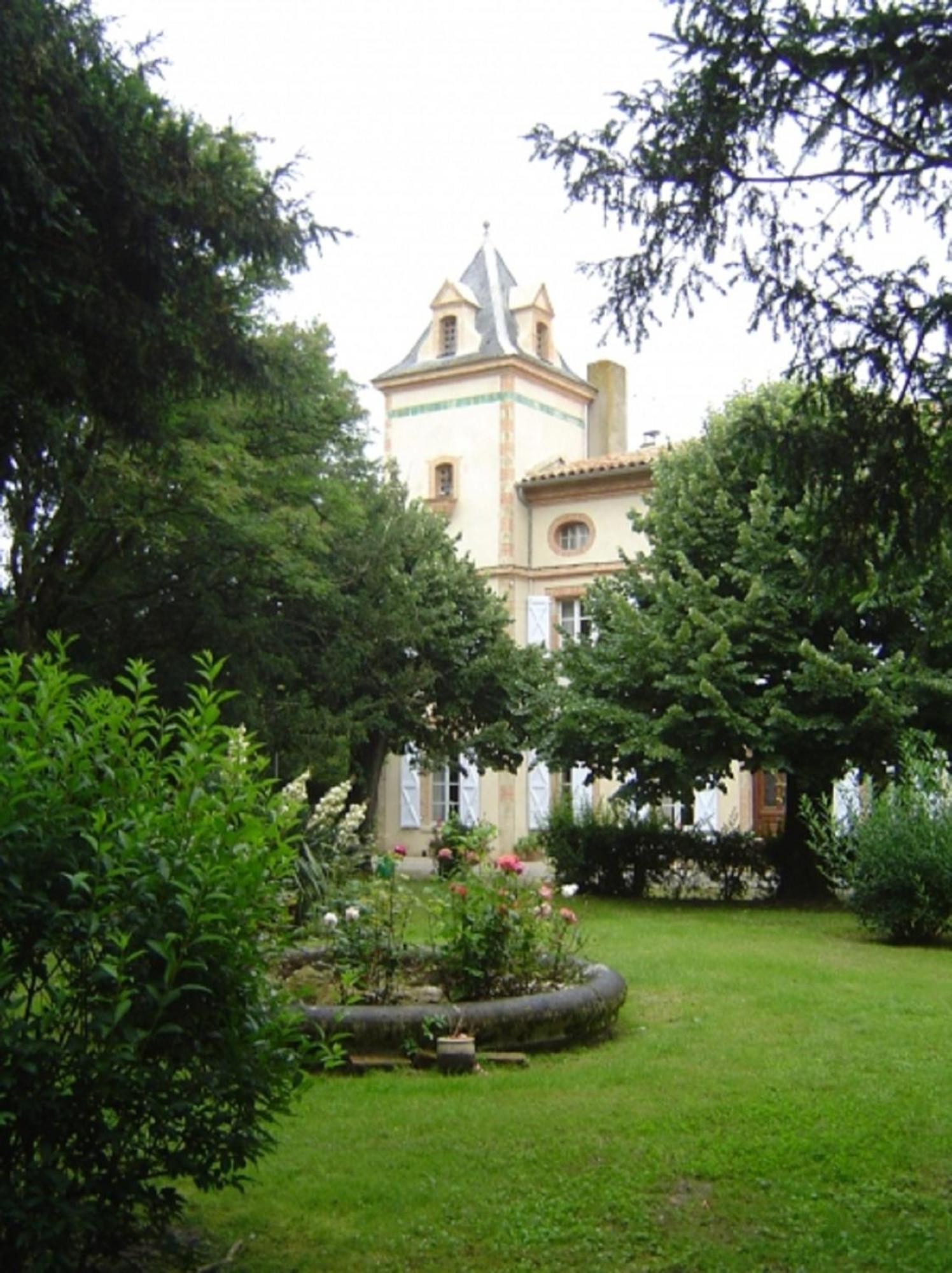 Le Moulin Du Carla Bed and Breakfast Lavaur  Exteriör bild