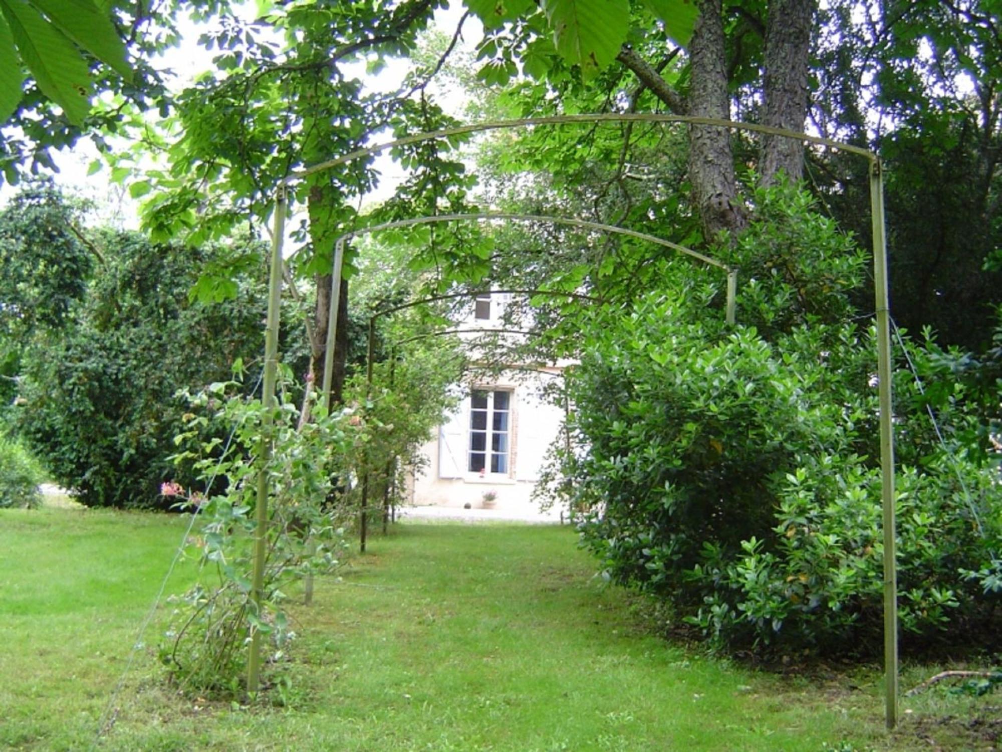Le Moulin Du Carla Bed and Breakfast Lavaur  Exteriör bild